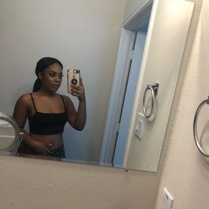 Meet your Posher, Tiara